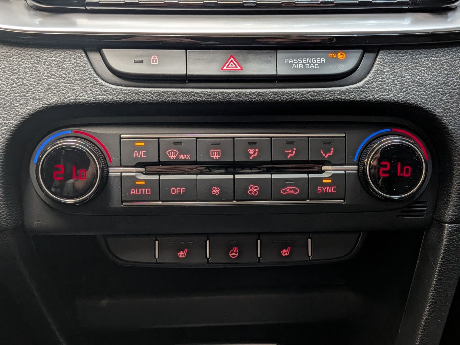 Fahrzeugabbildung Kia cee'd Sportswagon 1.5 DCT Spirit LED JBL Cam 7JG
