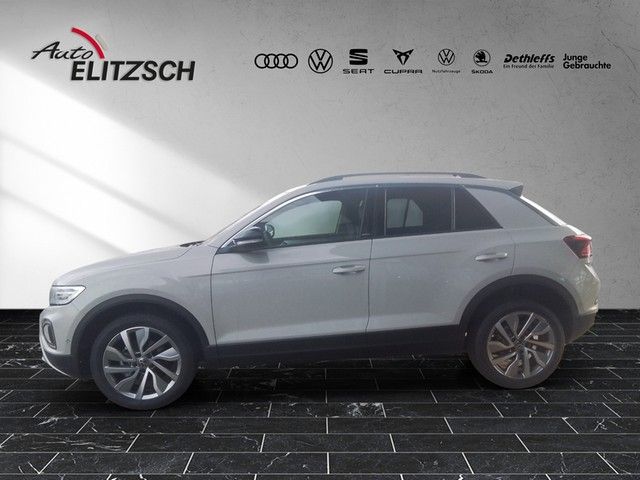 Fahrzeugabbildung Volkswagen T-Roc Move Matrix ACC PDC Climatronic AID SH LM