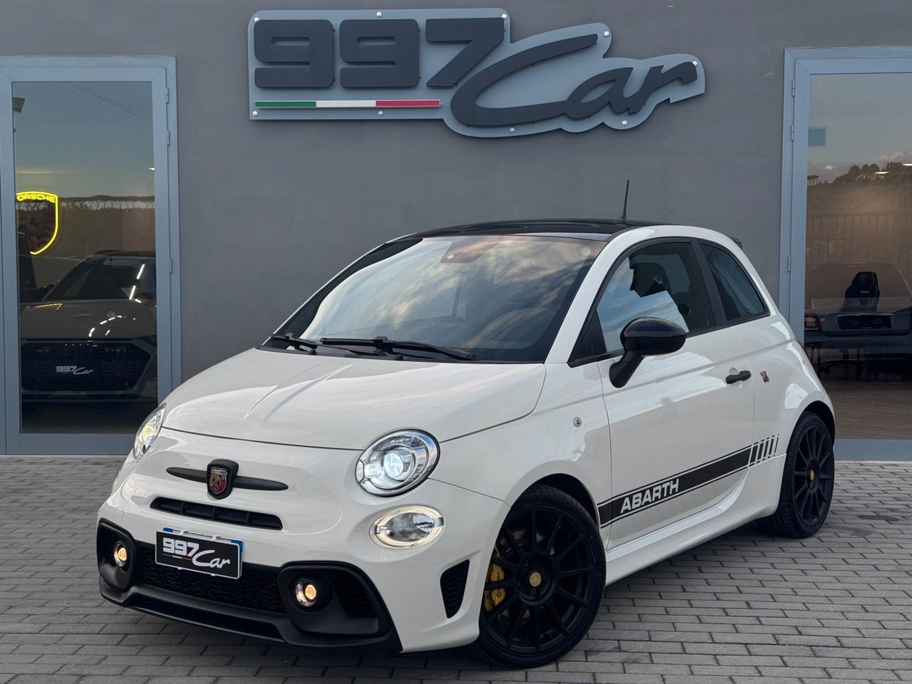 Abarth 595 1.4 Turbo T-Jet 180 CV Competizione S