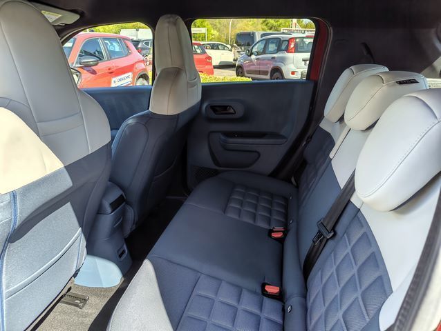 Fahrzeugabbildung Fiat Grande Panda LA PRIMA Hybrid 1.2 eDCT