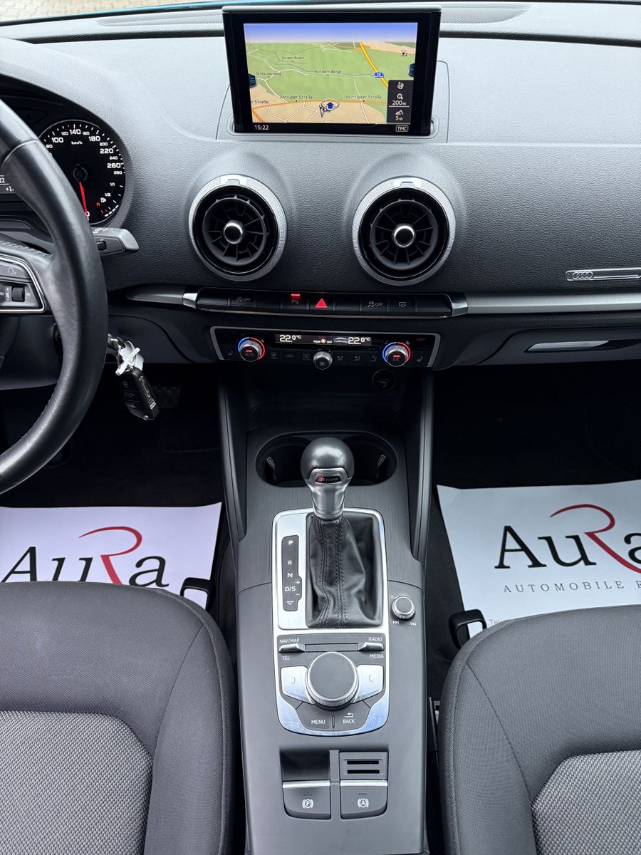 Fahrzeugabbildung Audi A3 Limousine 35 TFSI Aut. NAV+XEN+SHZ+APS+TEMPO