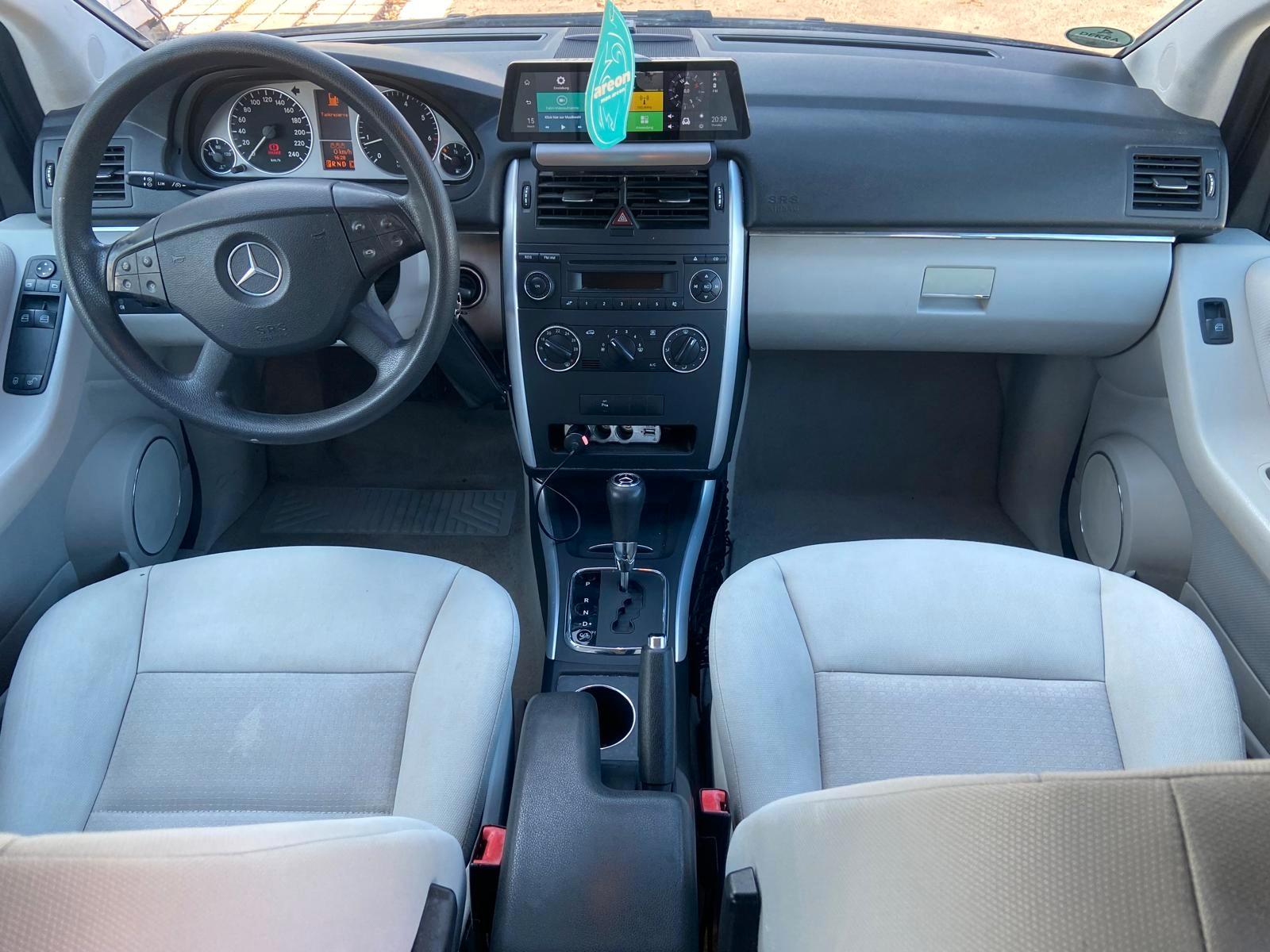 Mercedes-Benz B170 2007 — photo 11