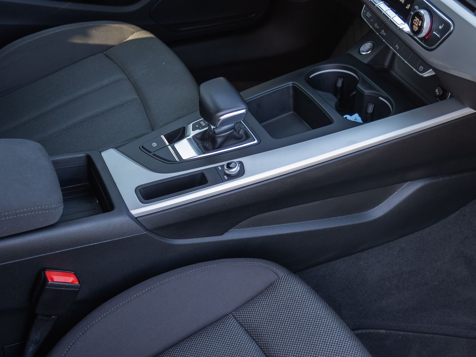 Audi A4 - Bild 21