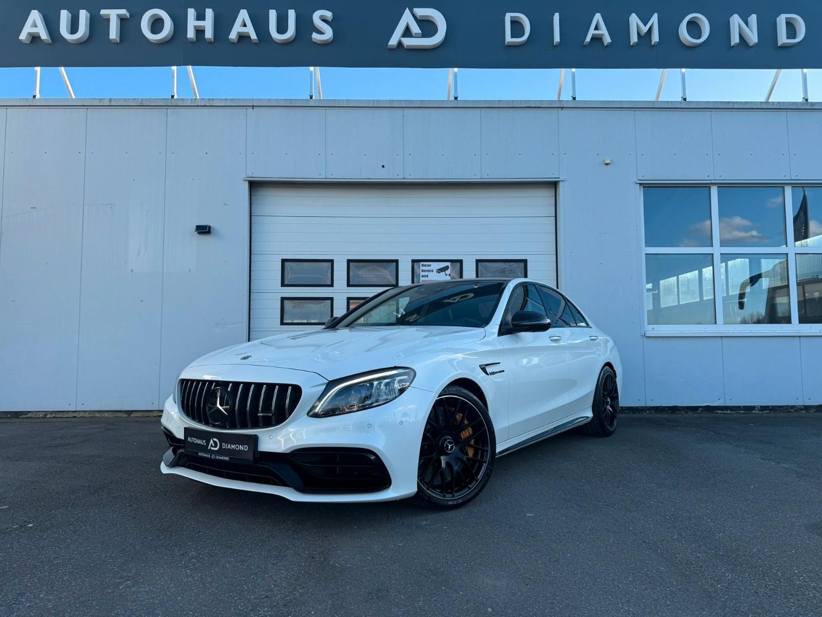 Mercedes-Benz C 63S AMG * CARBON KERAMIK * PANO * MB100 *