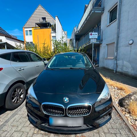 BMW BMW 2er Active Tourer 218i  90000 km