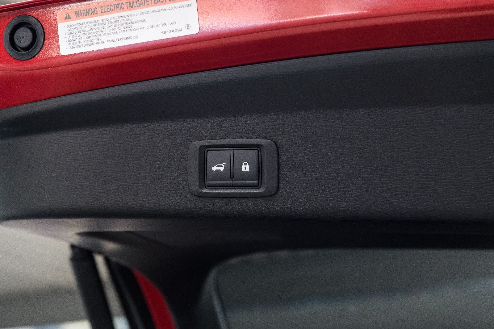 Fahrzeugabbildung Mitsubishi Outlander Intro Edition +4WD+ LED+AHK+Kam+20"
