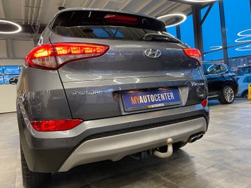 Hyundai Tucson Premium 4WD *AHK*KAMERA*NAVI*PANO*LEDER*