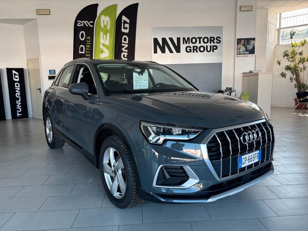 Image of Audi Q3