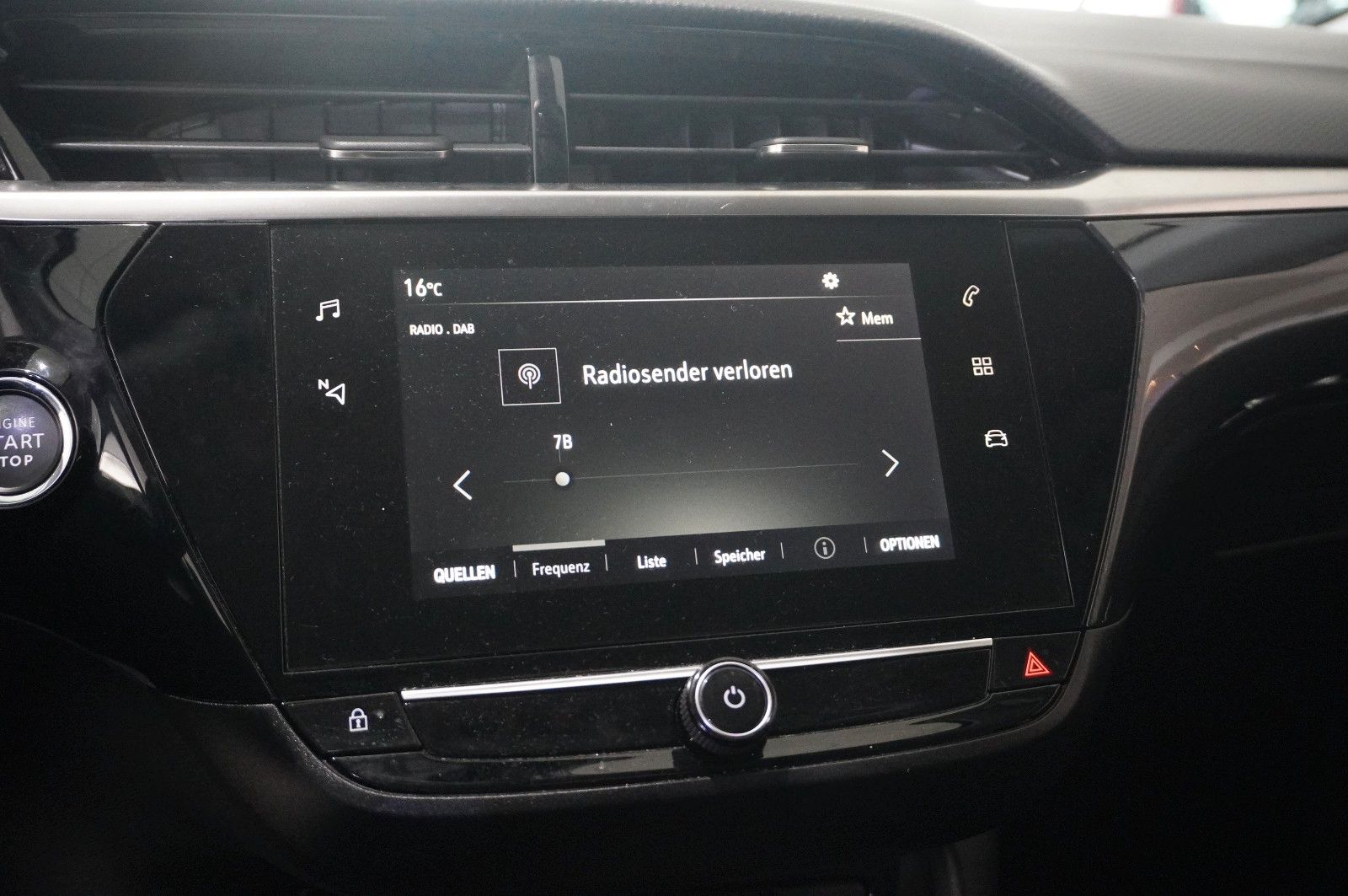 Fahrzeugabbildung Opel Corsa F 1.2T ELEGANCE NAVI/LED/KAMERA/SPORT/DAB+