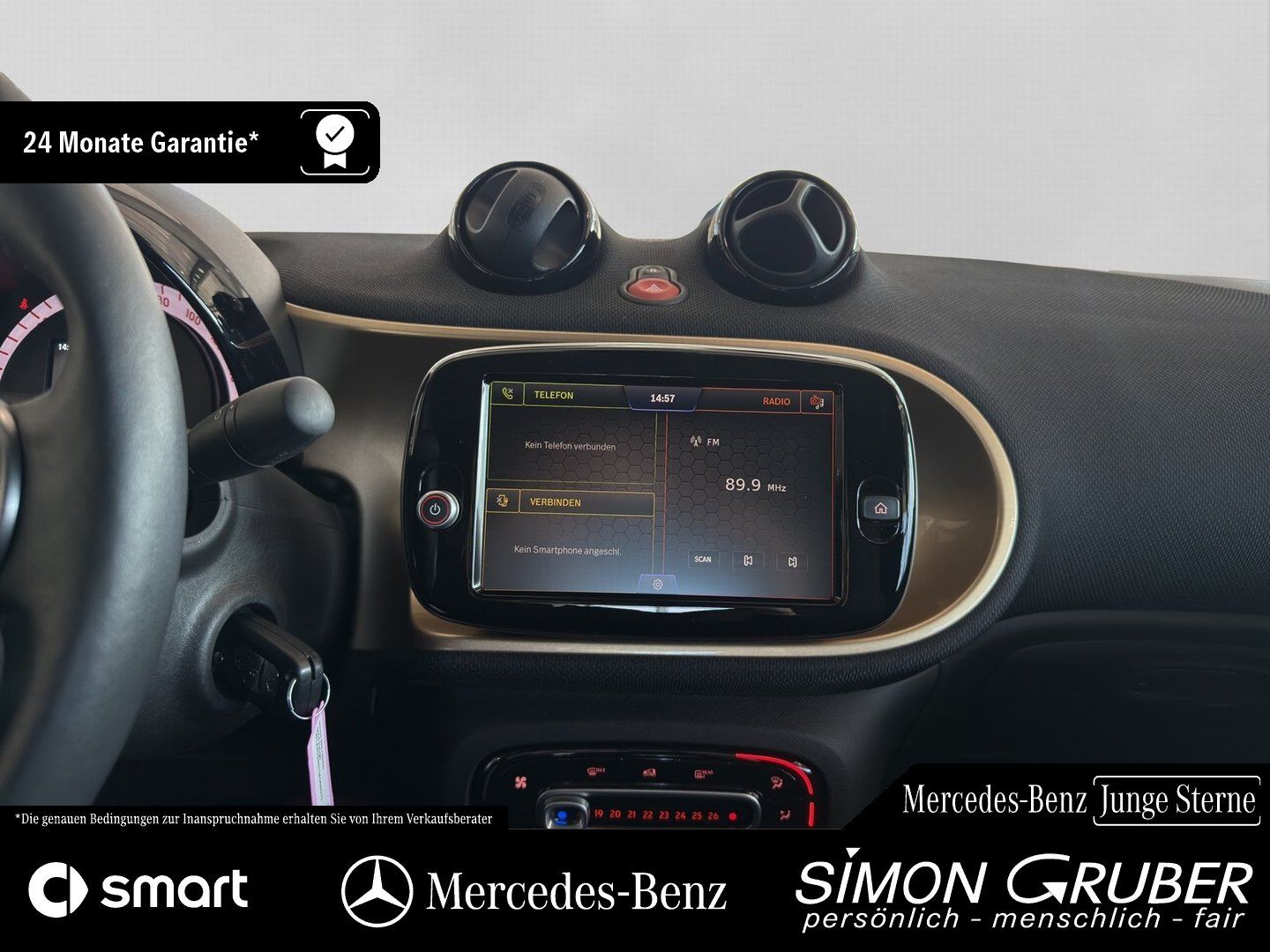 Fahrzeugabbildung Smart Smart EQ Cabrio Exclusive 22KW Lader Winter LED