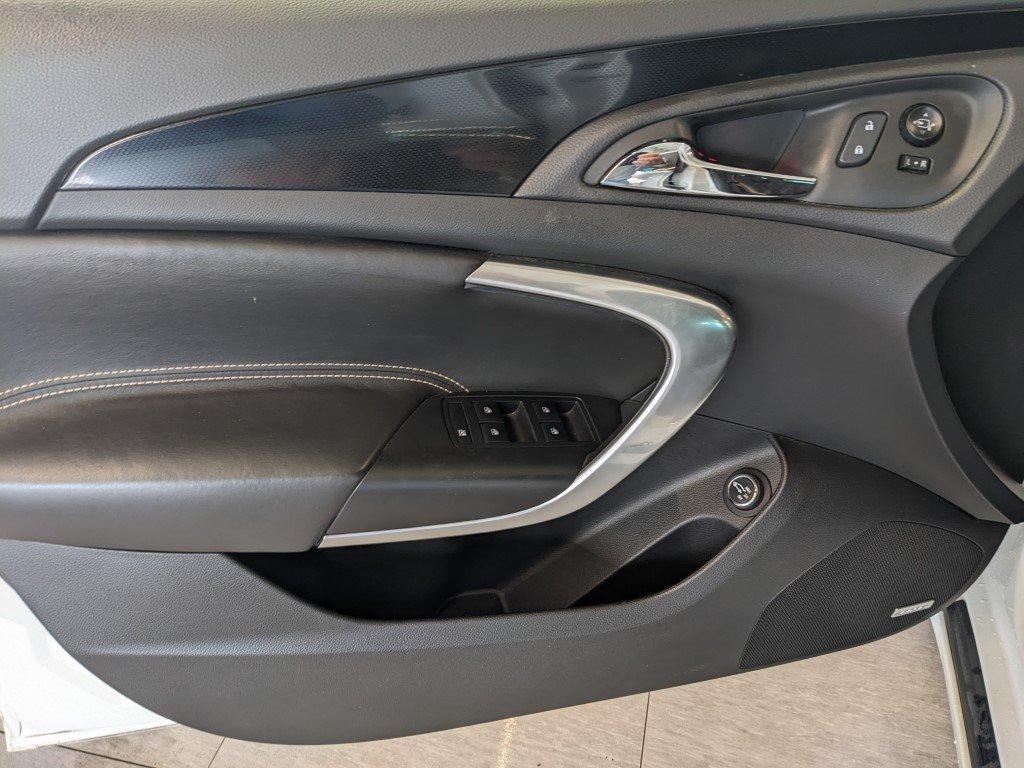 Opel Insignia Sports Tourer 2.0 CDTI BiTurbo 194 ch BVA / Toit panoramique / Bose / Cuir Nappa ventilé / Caméra de recul