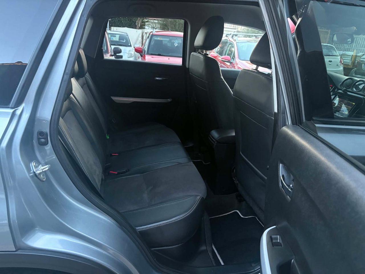 Suzuki Vitara 2015 — photo 13