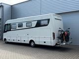 Niesmann + Bischoff Flair 840, Hubbett,  KTM 390 Adventure