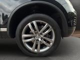 Volkswagen Touareg 3.0 V6 TDI *Pano*Kamera*4-Zonen*ST-Heiz* - Volkswagen Touareg aus 2010: V6
