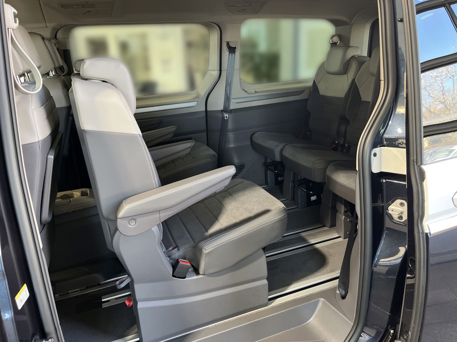 Volkswagen T7 Multivan - Bild 8