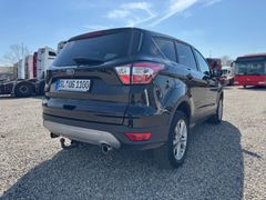 Fahrzeugabbildung Ford Kuga Titanium
