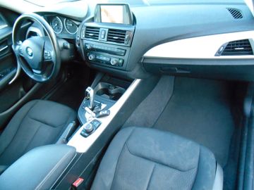 BMW 118 - 8