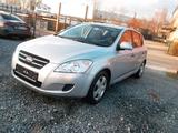 Kia cee'd / Ceed LX  1,6 - Kia cee'd / Ceed aus 2009