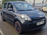 Daihatsu Sirion 4 Türig/Ganzjahresreifen/Klimaanlage