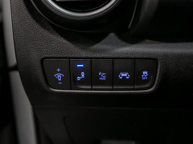 Hyundai Kona 1.0 Premium 2WD DAB Navi Kamera Leder LED