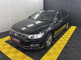 Volkswagen Passat R-Line+Massage+Keyless+Leder+LED+Kamera - Volkswagen Passat: Schwarz, Kombi