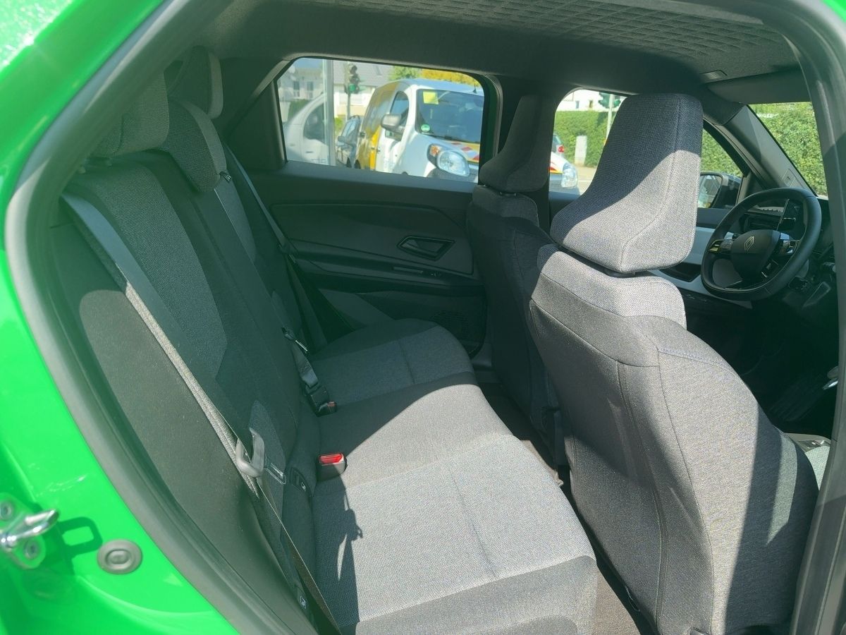 Fahrzeugabbildung Renault R 5 E-Tech 120 Evolution 120 Urban Range GJR SHZ