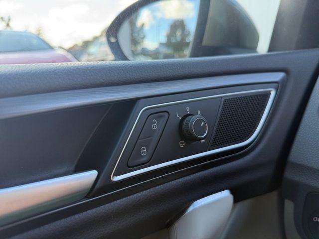 Golf Sportsvan 7 VII Comfortline 1.0 TSI SHZ PDC