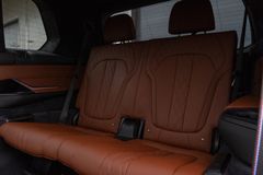 BMW X7 – 34 / 36