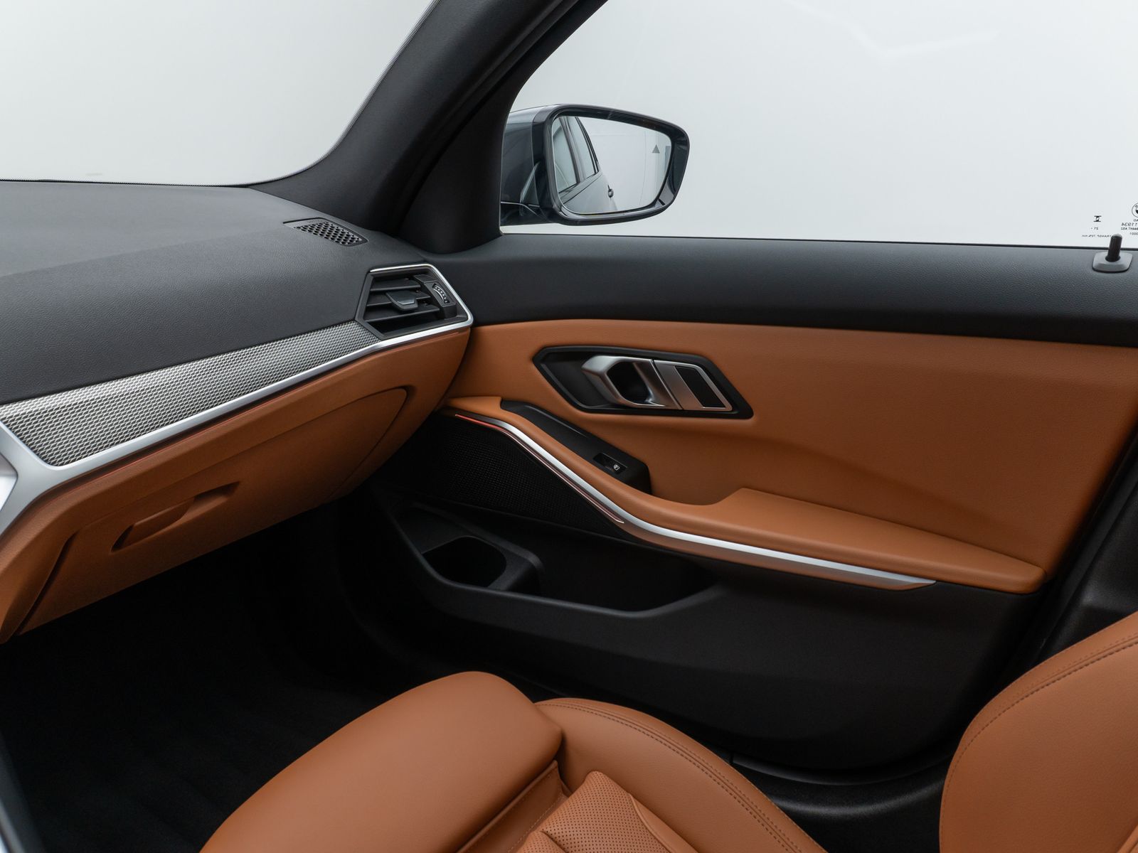 Fahrzeugabbildung BMW 320d xD M Sport Laser DAB Lenkrhzg Komfort Alarm