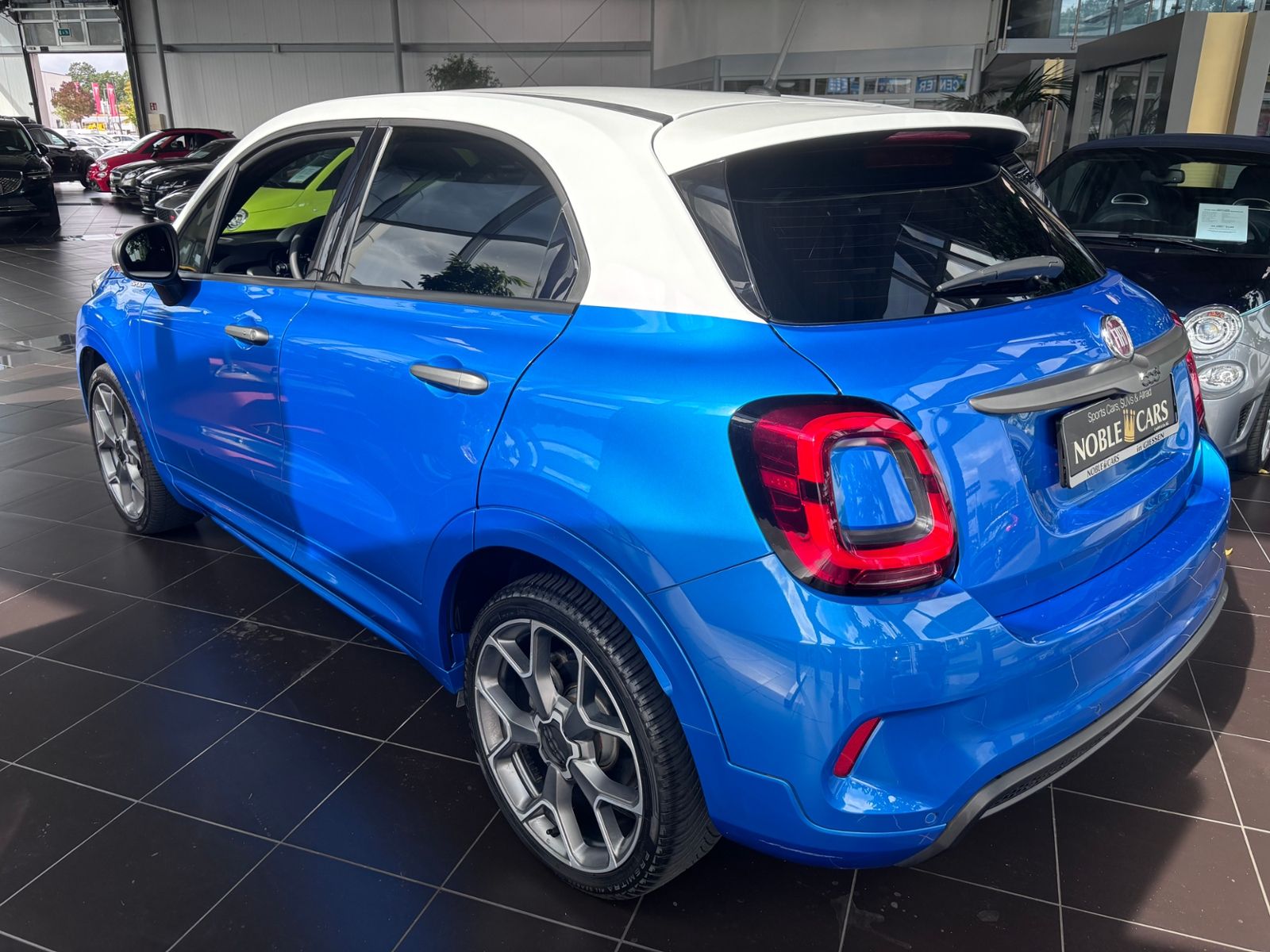 Fahrzeugabbildung Fiat 500X Sport KLIMA LED NAVI ALU