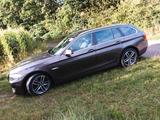 BMW 525d Touring 6-Zylinder Automatik top - BMW 525 aus 2010: Kombi