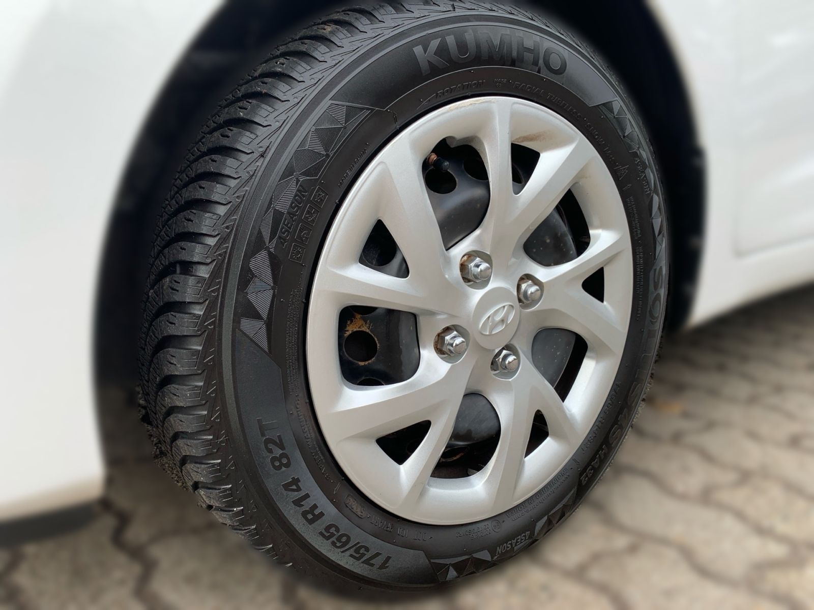 Fahrzeugabbildung Hyundai i10 1.0 Classic