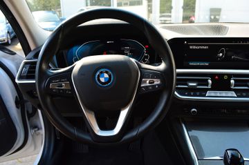 BMW 330 - 10
