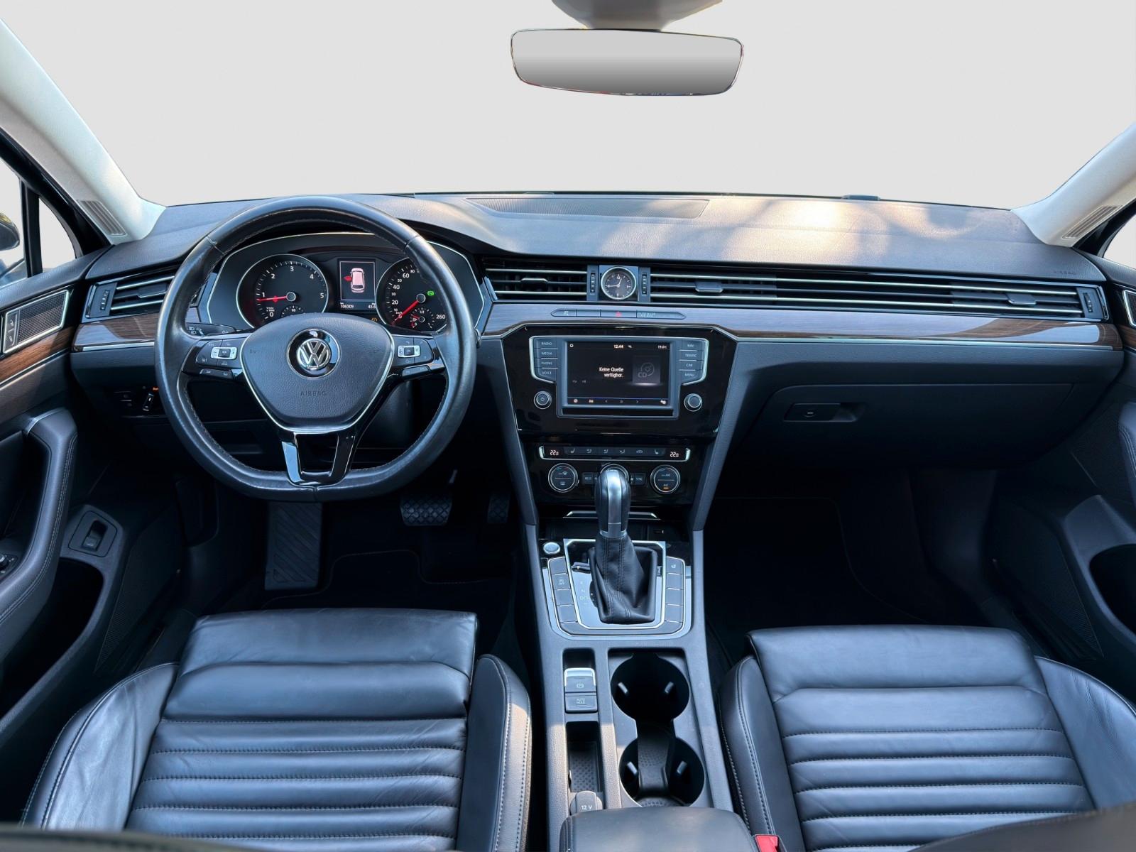 Volkswagen Passat*Kombi*Highline*Navi*Headup*LED*ACC*360*