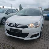 Citroën C4 Lim. Attraction - Citroën C4 Attraction mit Benzin-Antrieb