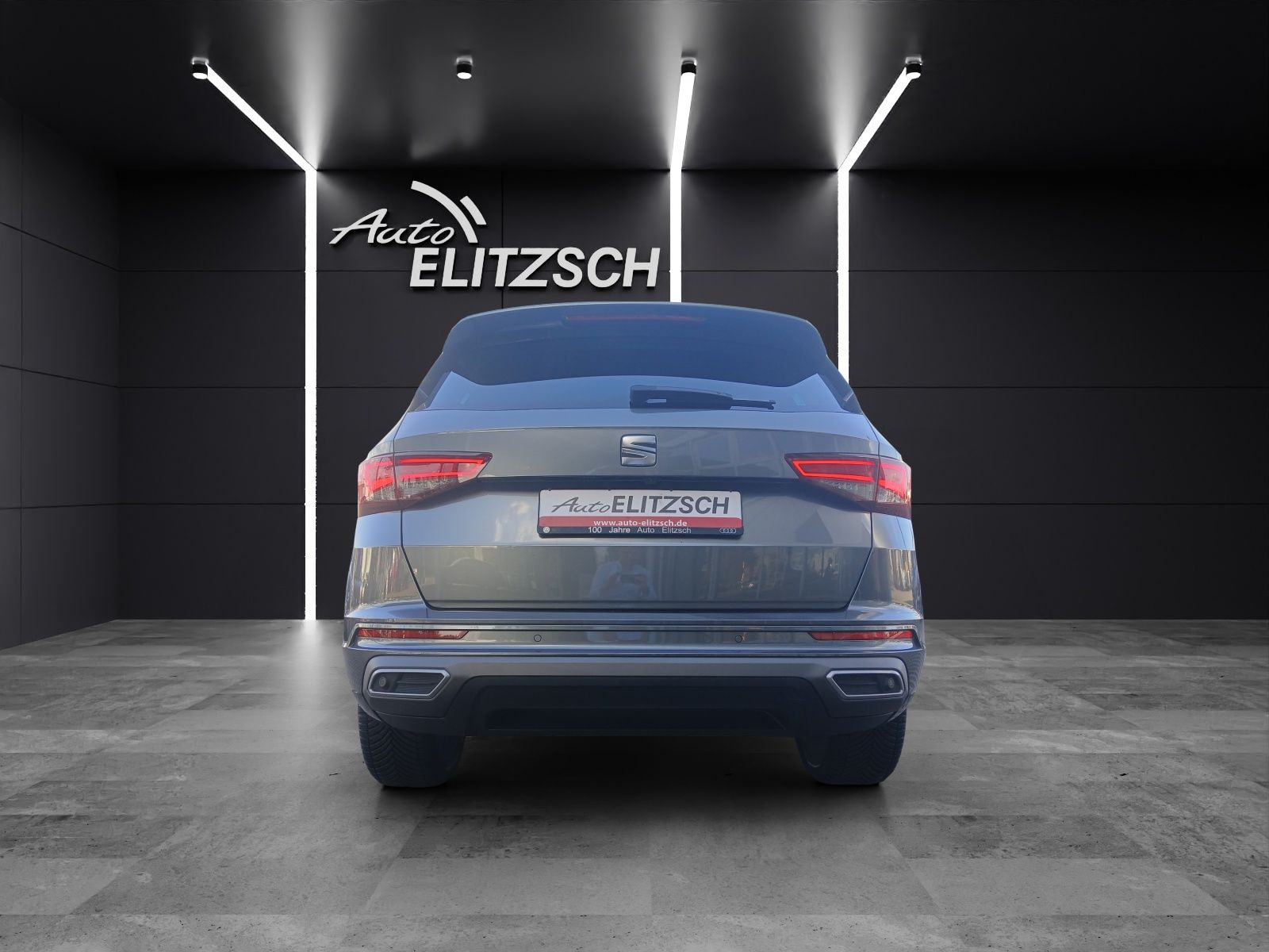 Fahrzeugabbildung SEAT Ateca TSI FR-Line DSG LED AHK Navi AID ACC RFK S