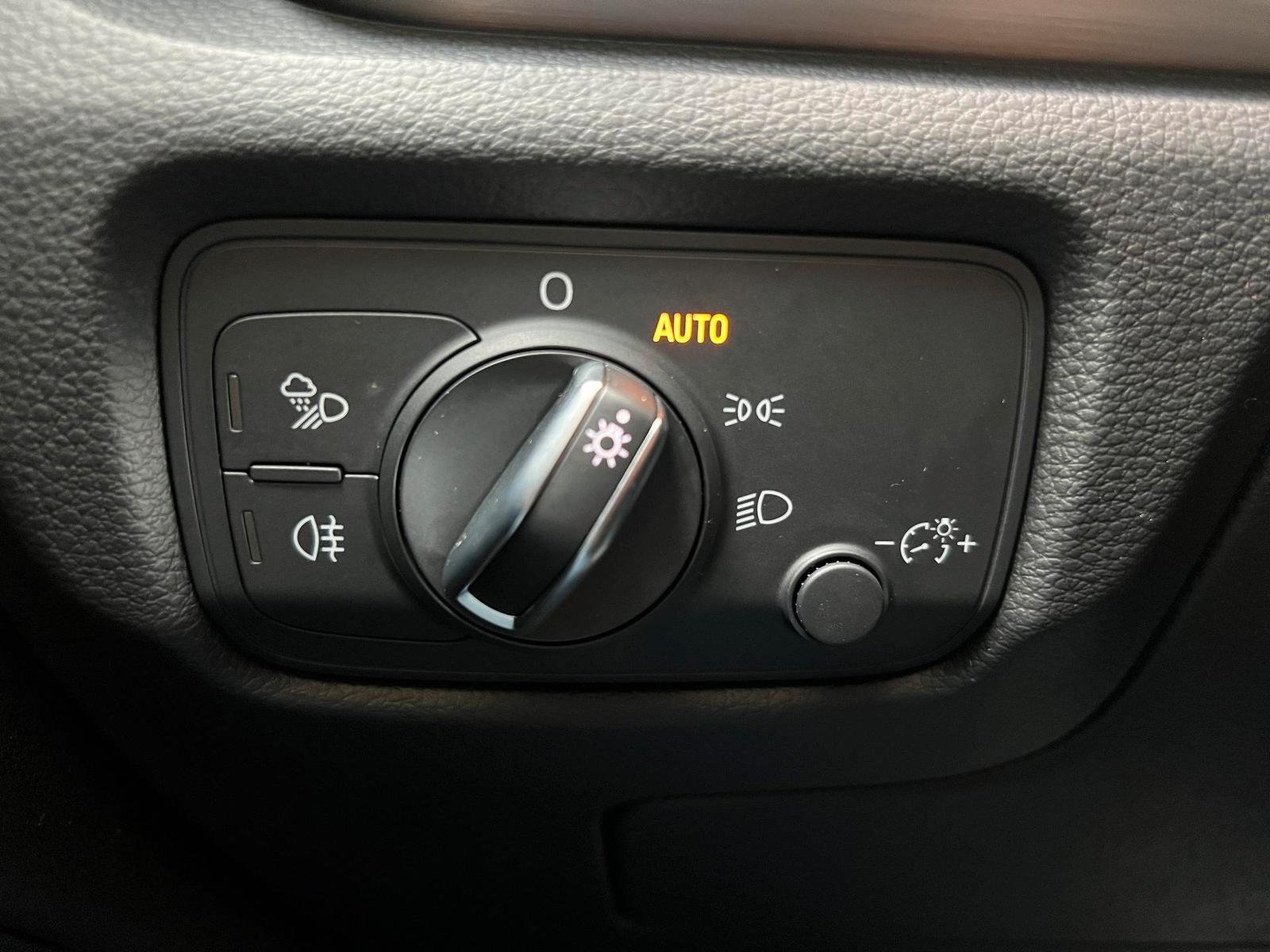 Audi A3 Sportback 2.0 TFSI S-LINE|QUATTRO|MMI|SHZ|NAV