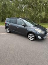 Renault Grand Scenic 3 Bose Edition 1,9 dc... - Renault Grand Scenic in Essen