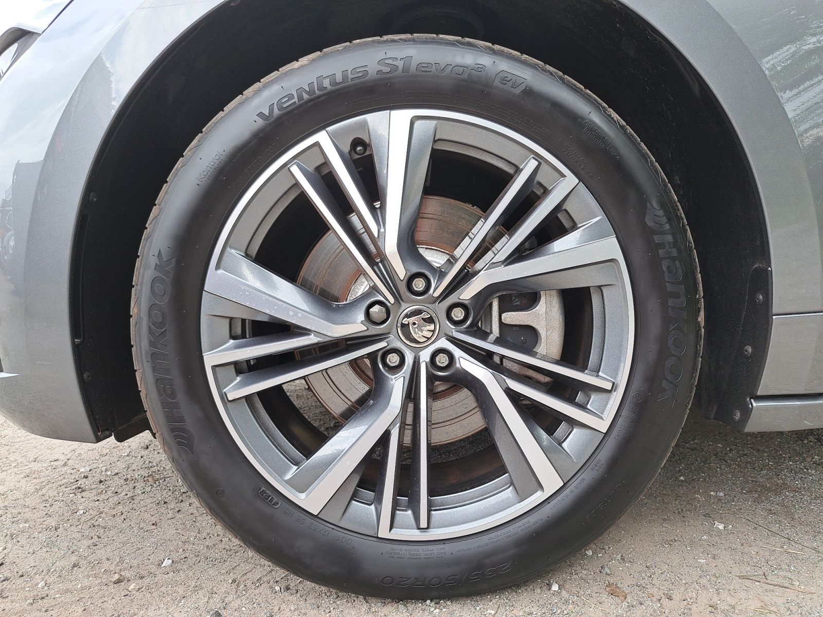 Skoda Enyaq - Bild 10