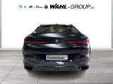 BMW X6 M50i B&W SURROUND HEAD-UP PANO AHK ALU 22" - schwarze BMW X6 M50