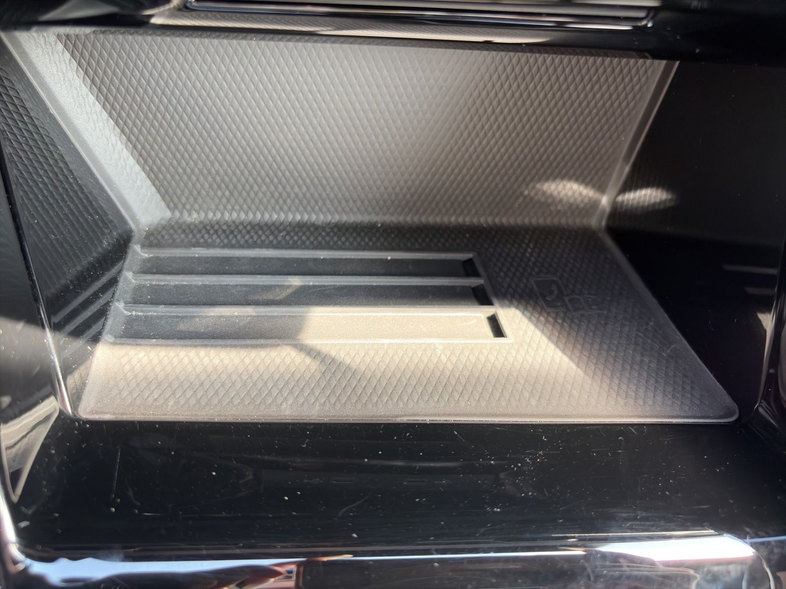 Fahrzeugabbildung Volkswagen Golf VIII EDITION 50 Matrix Navi ACC AHK PANO HU