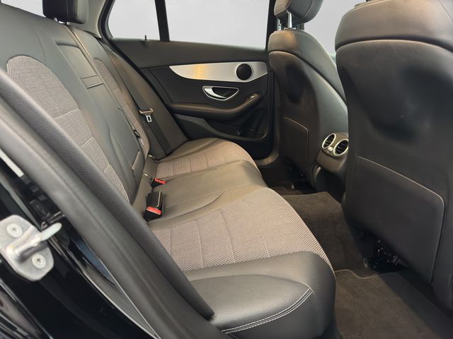 Fahrzeugabbildung Mercedes-Benz C 200 T Avantgarde+LED+Pano+Kamera+Memory+Spur