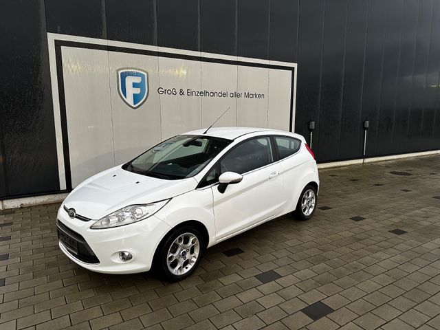 Ford Fiesta Titanium *8-fach/TÜV neu*/82307-14