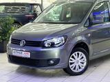 Volkswagen Caddy-DSGMaxi-Behindertengerecht-Rampe - graue Volkswagen Caddy Maxi