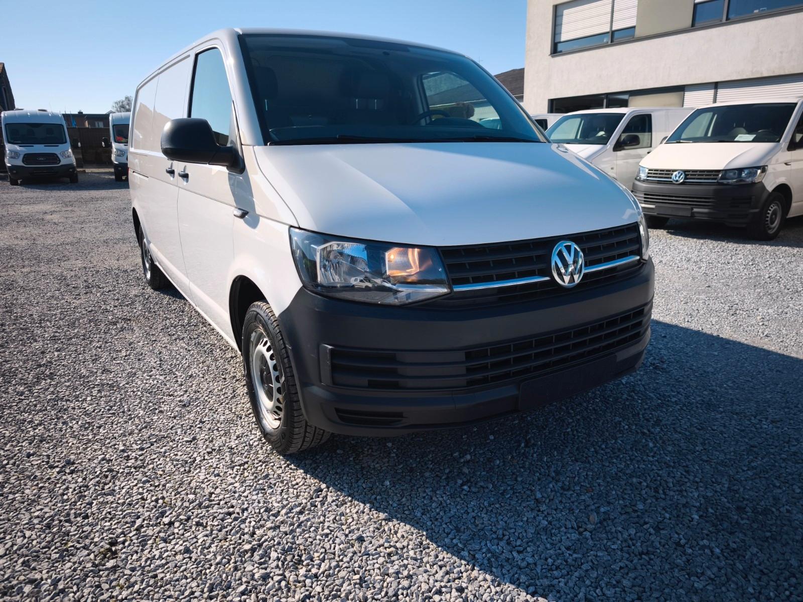 Volkswagen T6 2.0 DPF lang 75kW Klima Kamera