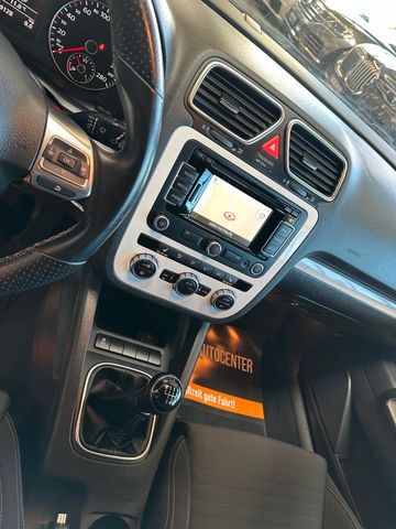 Volkswagen Scirocco 1.4 TSI *BiXenon*Navi*Sitzh*PDC*