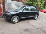 Volkswagen Touareg 2.5 R5 TDI Bj2005 kein tüv.motor gut - Volkswagen Touareg: Motor