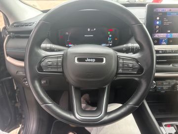 Fahrzeugabbildung Jeep Compass High Upland 4xe ACC AHK Nav Klimaaut uvm