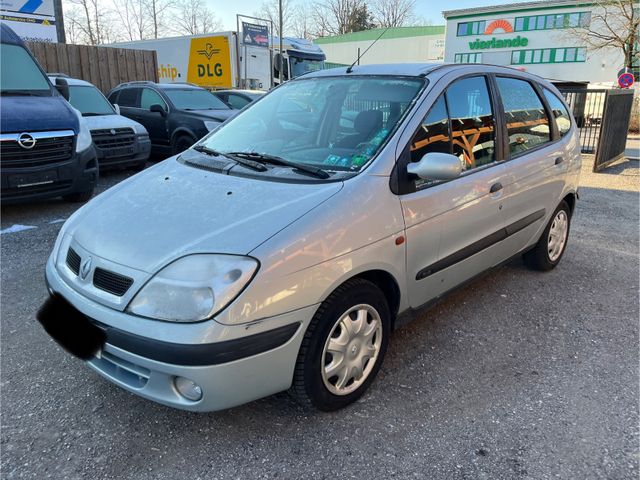 Renault Scenic RXE 1.6 16V Automatik