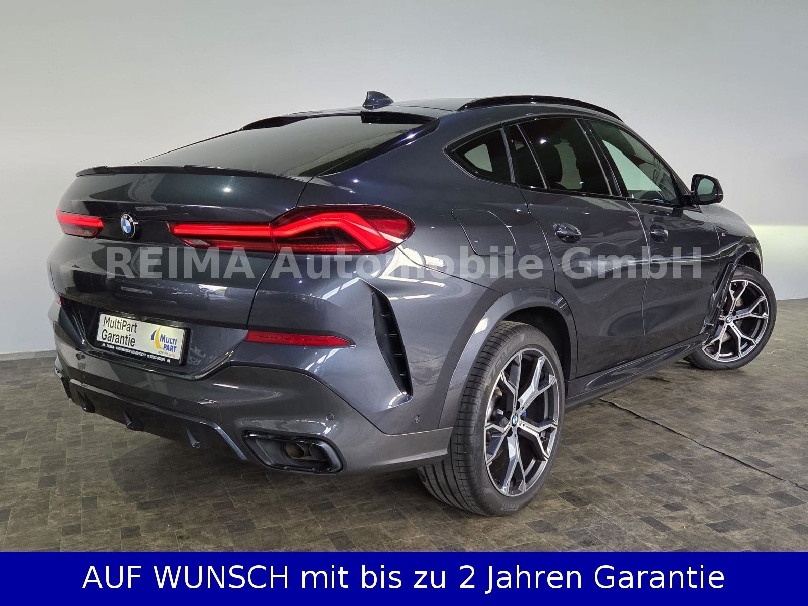 Fahrzeugabbildung BMW X6 M50 i, Laser, HUD, Pano, AHK